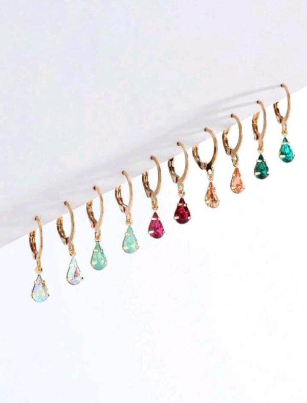 Colored stone hanging earrings