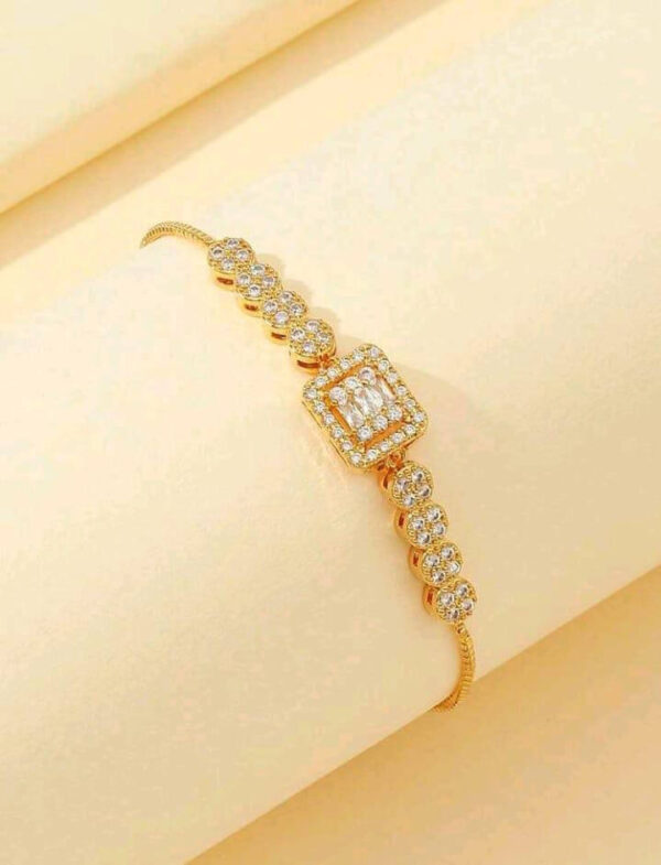 Luxury inlay pull bracelet