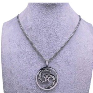 Double Moon and Star Chain