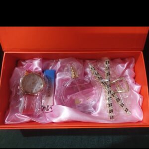 Perfume and Jewellery Gift Set