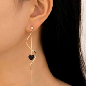 One Pair Of Women’s Gorgeous Spiral S & Heart Shaped Earrings