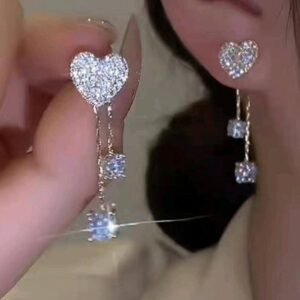 1pair Fashionable & Elegant Asymmetrical Full Diamond Heart & Tassel Drop Earrings