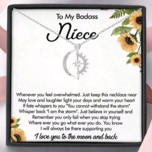 1 Piece of Exquisite and Fashionable Drop-Shaped Moon Pendant Necklace