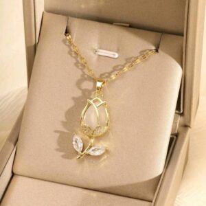 Stainless Steel Sweet Tulip Zircon Pendant Necklace for Women