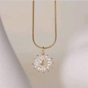 Classic Elegant Sunflower Pendant Gold Plated With Square Cubic Zirconia Jewelry Titanium Steel Gold Plated Snake Chain Women