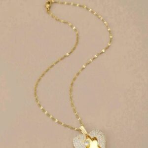 1pc Women’s Golden Chain Necklace with Faux Diamond-studded Heart-shaped Wing