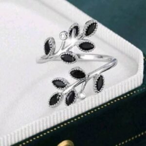 Luxury Leaf Design Silver Exquisite Ring (Diwali pieces)
