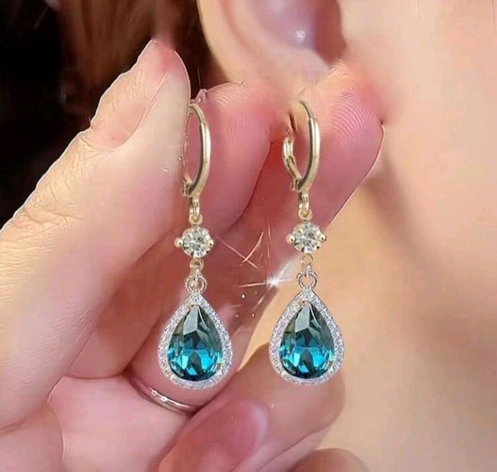 New Fashion Trend Elegant High-end Luxury Super Flash Crystal Tassel Earrings