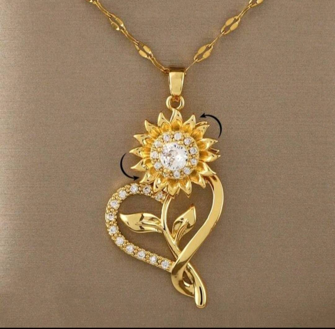 360° Rotatable Decompression Love Sunflower Sunflower Pendant Necklace For Ladies