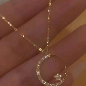 Fashion Shining Inlaid Crystal Moon Pendant Necklace