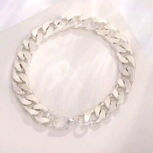 Cuban link chain bracelet with a lobster clasp for men