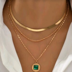 1pc Fashionable Gold Plated Multilayer Emerald Necklace